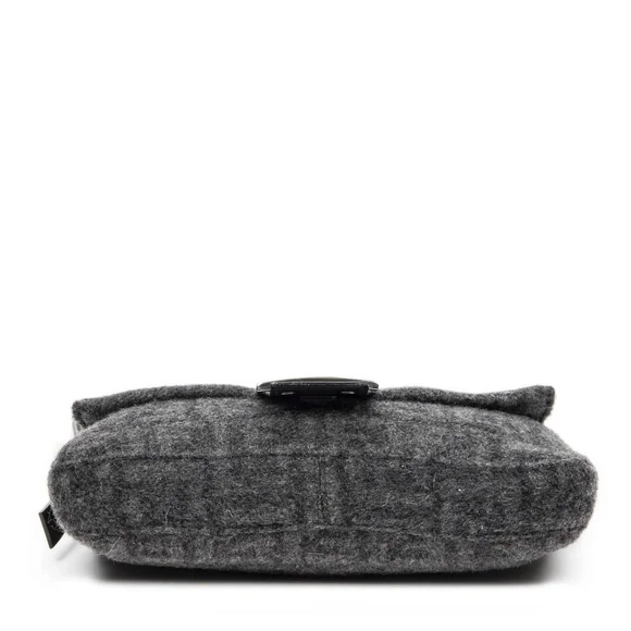 Fendi Wool Baguette - Picture 6 of 9